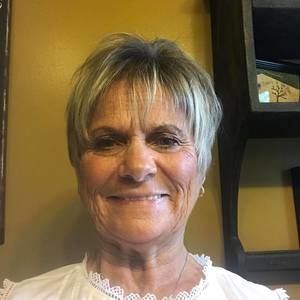 Meet your Posher, Vikki